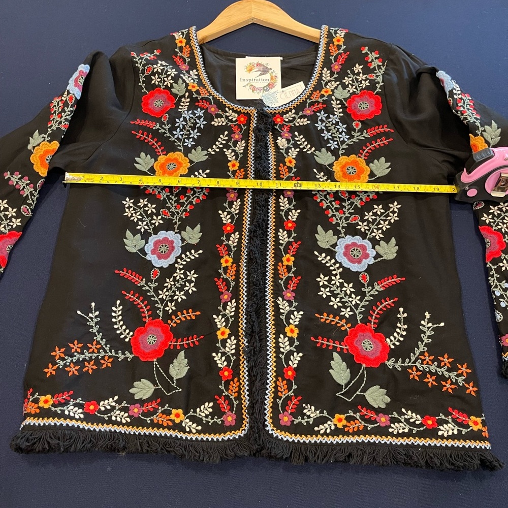 Cienna Harta Embroidered Jacket NWT - Picture 4 of 7